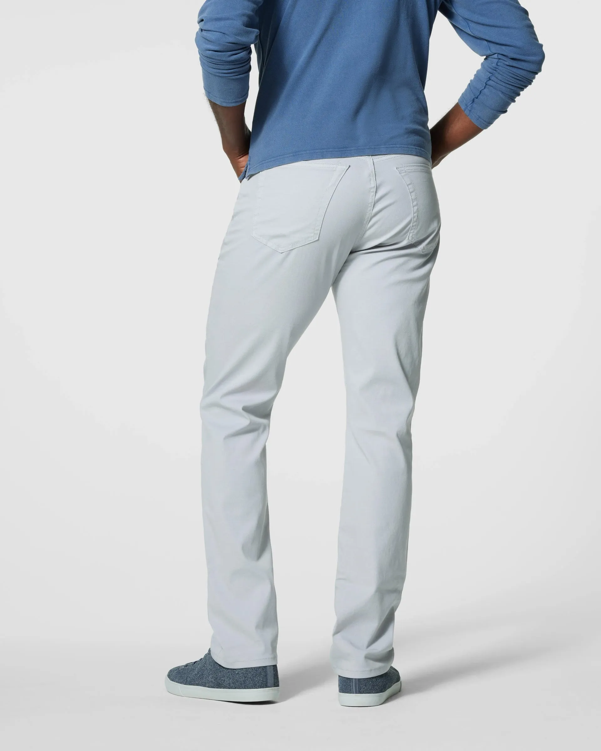 Atlas Lightweight Stretch 5-Pocket Jeans