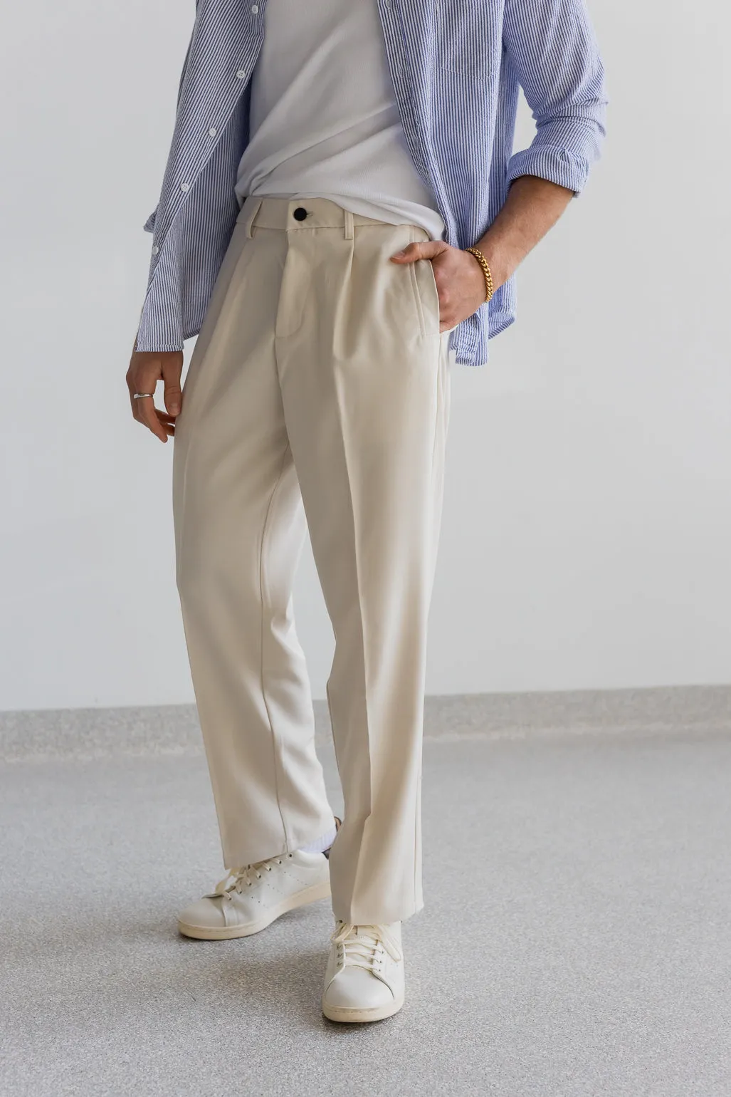 Baggy Pleated Pants - Cream