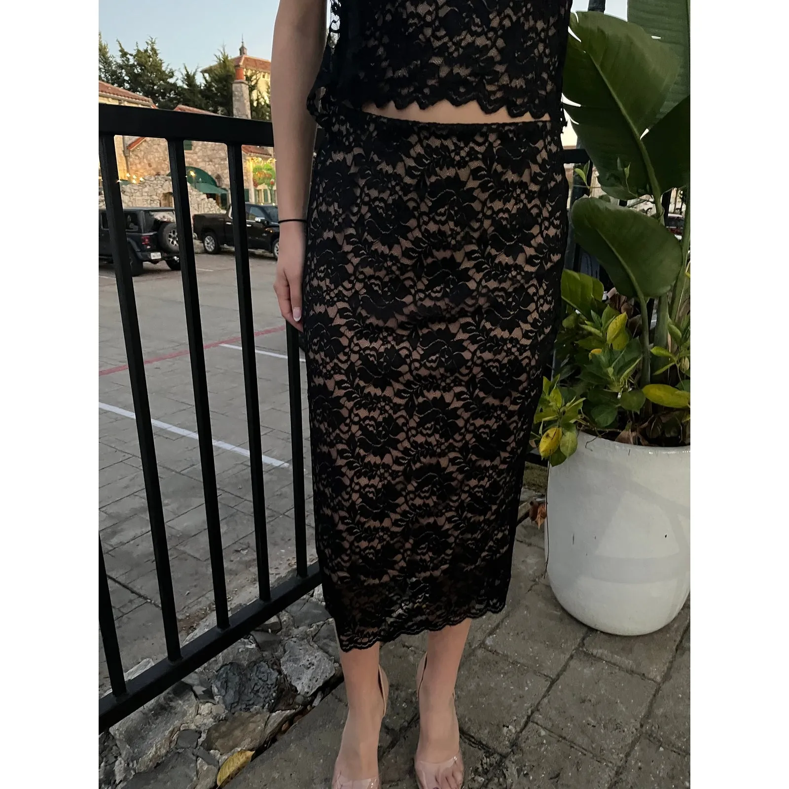 Bombshell in Lace Black Midi Skirt