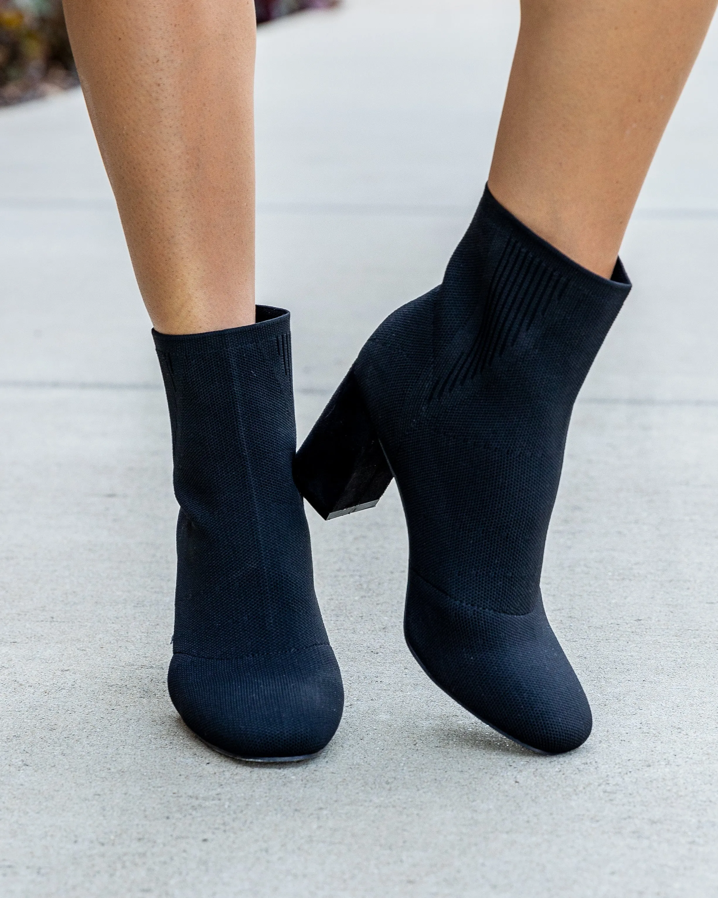 Braxton Knit Booties - Black