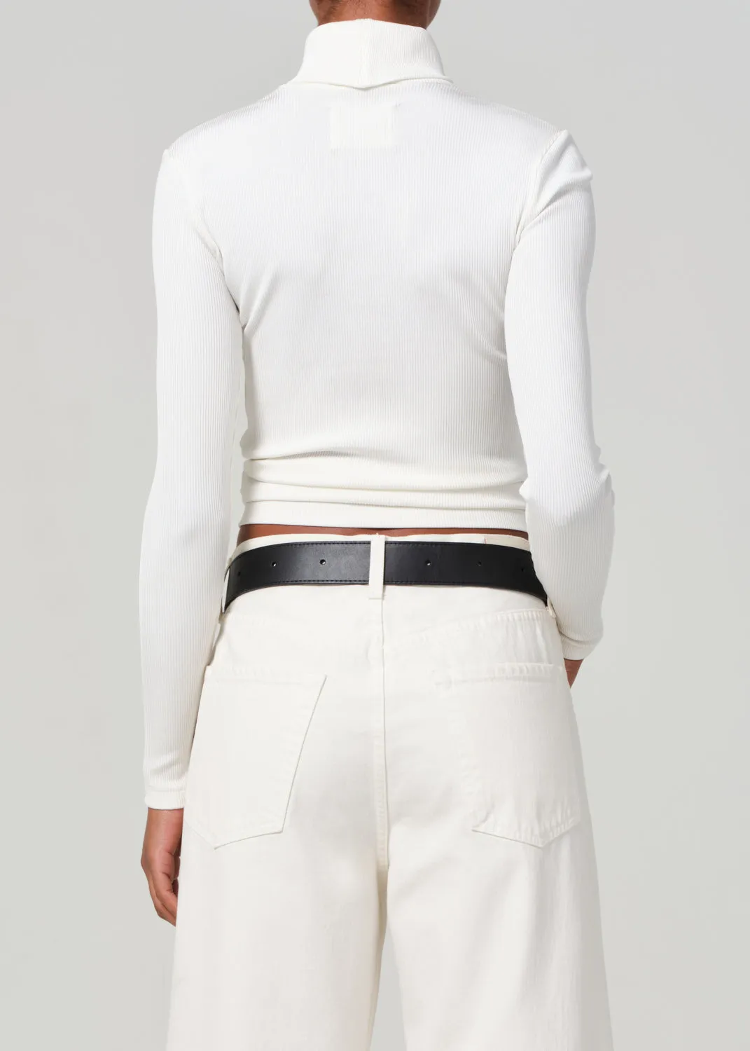 Caradene Turtleneck in Ivory