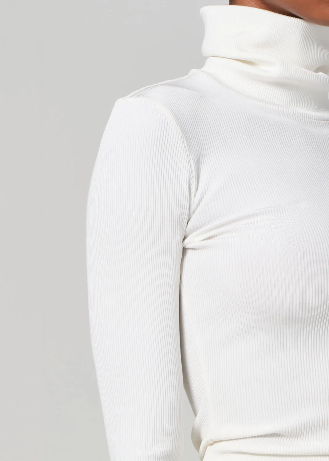 Caradene Turtleneck in Ivory