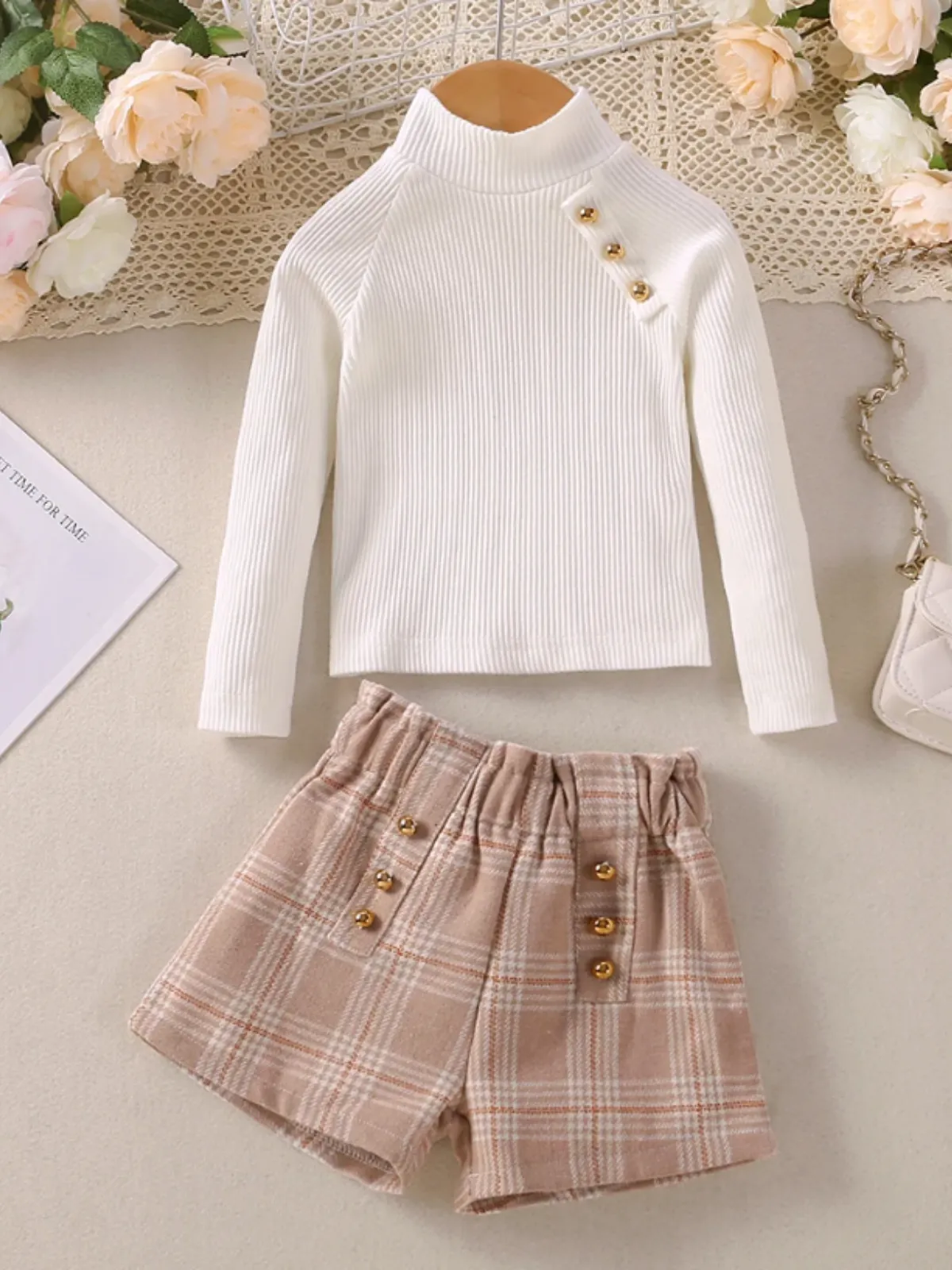 Girls Elegant White Turtleneck and Plaid Shorts Set