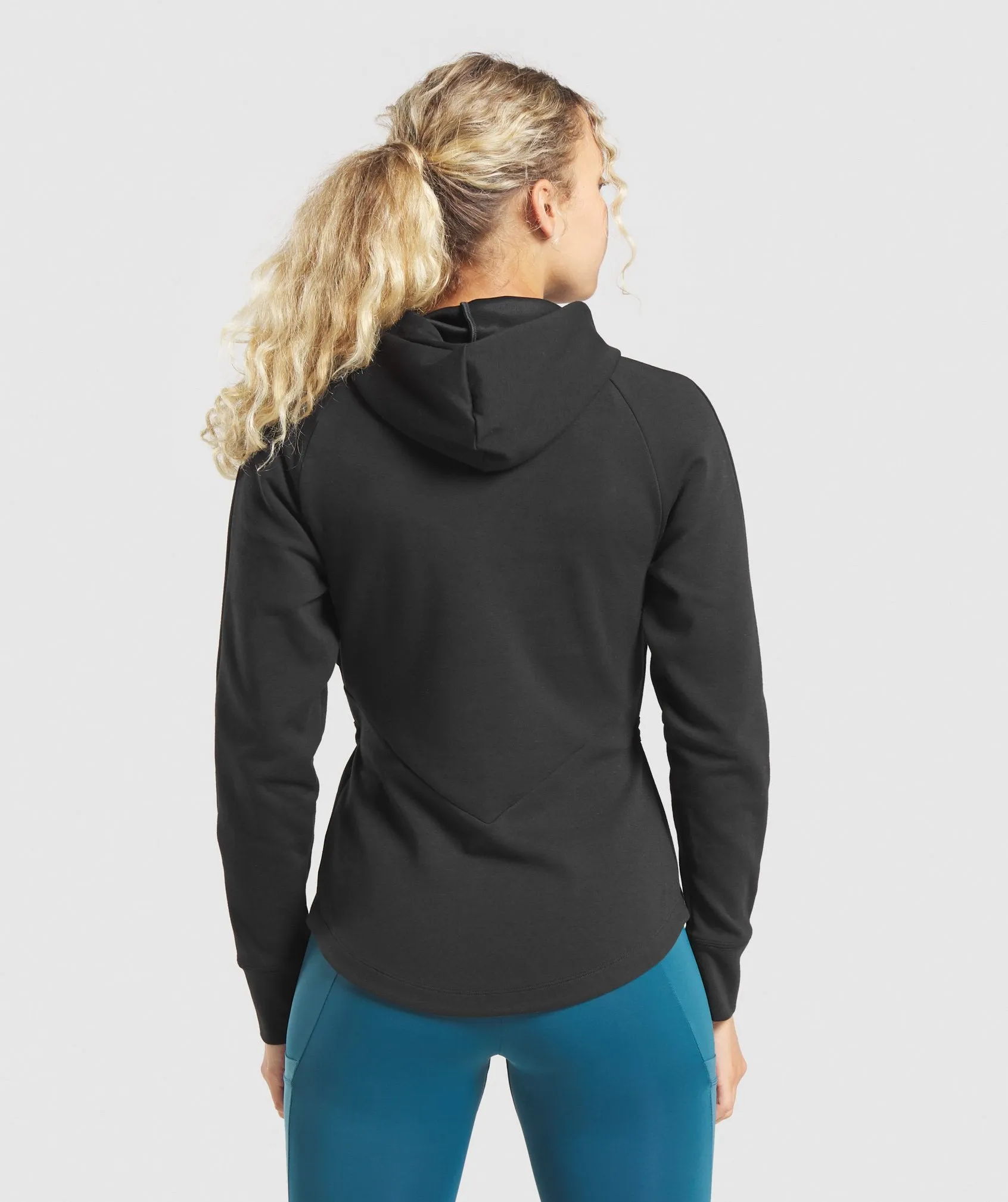 Gymshark Venture Hoodie - Black