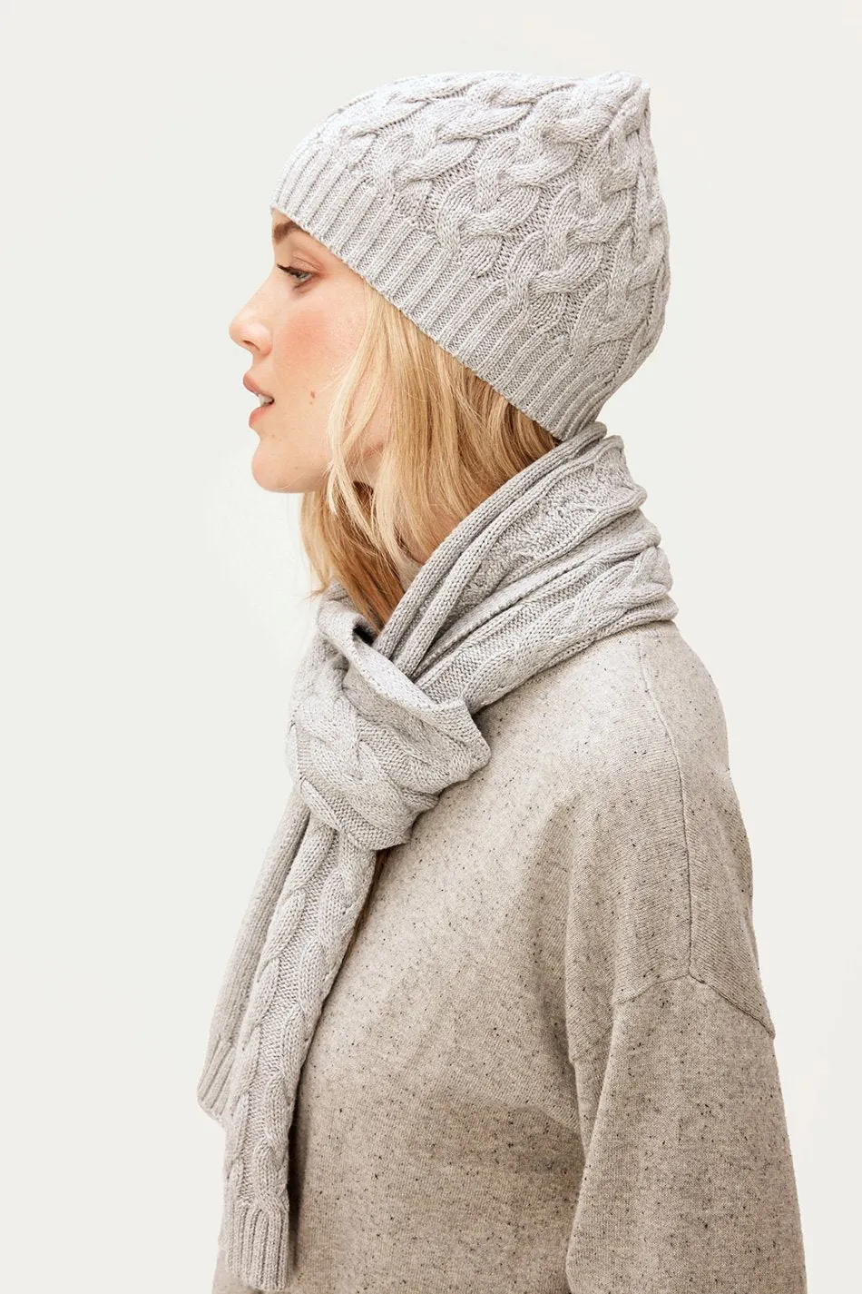 Hat and Scarf Set