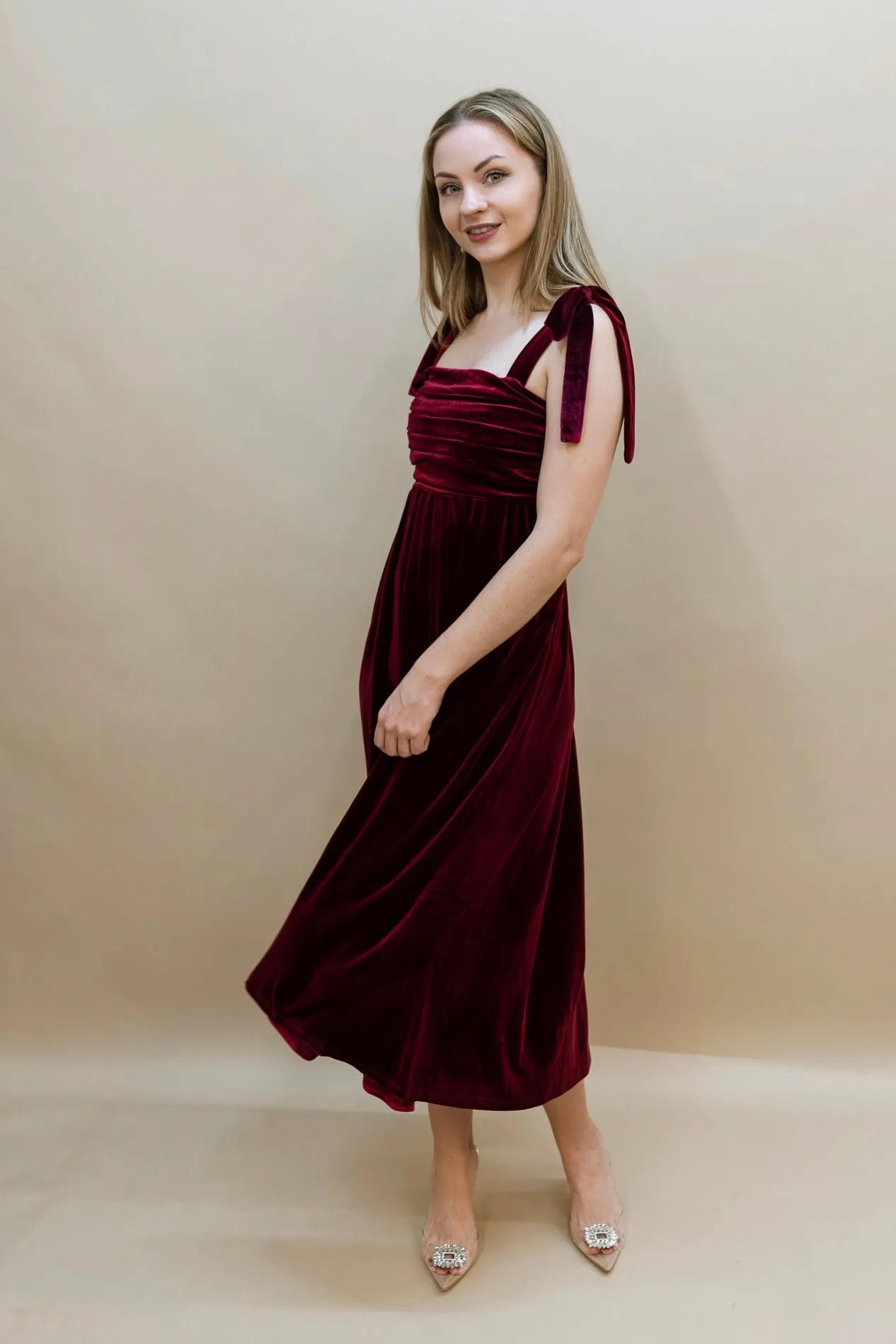 Kenzie Velvet Midi Dress - Wine