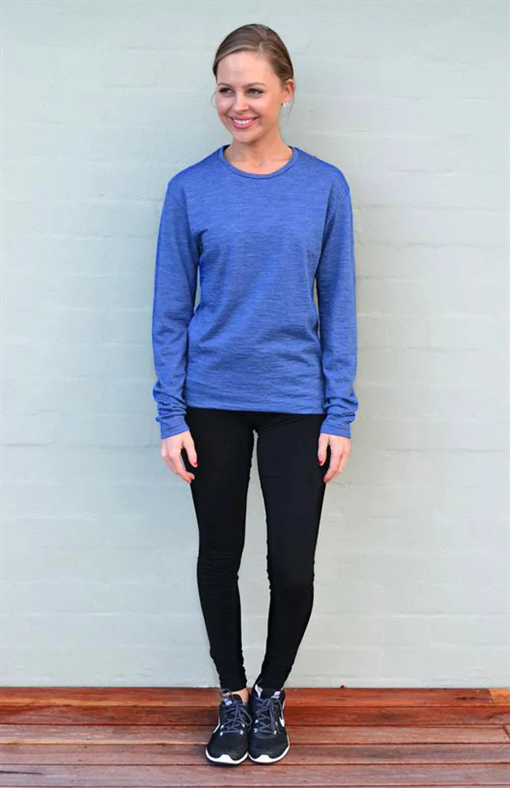 Last One: Long Sleeved Crew Neck Top 170g ( Size 6-8)