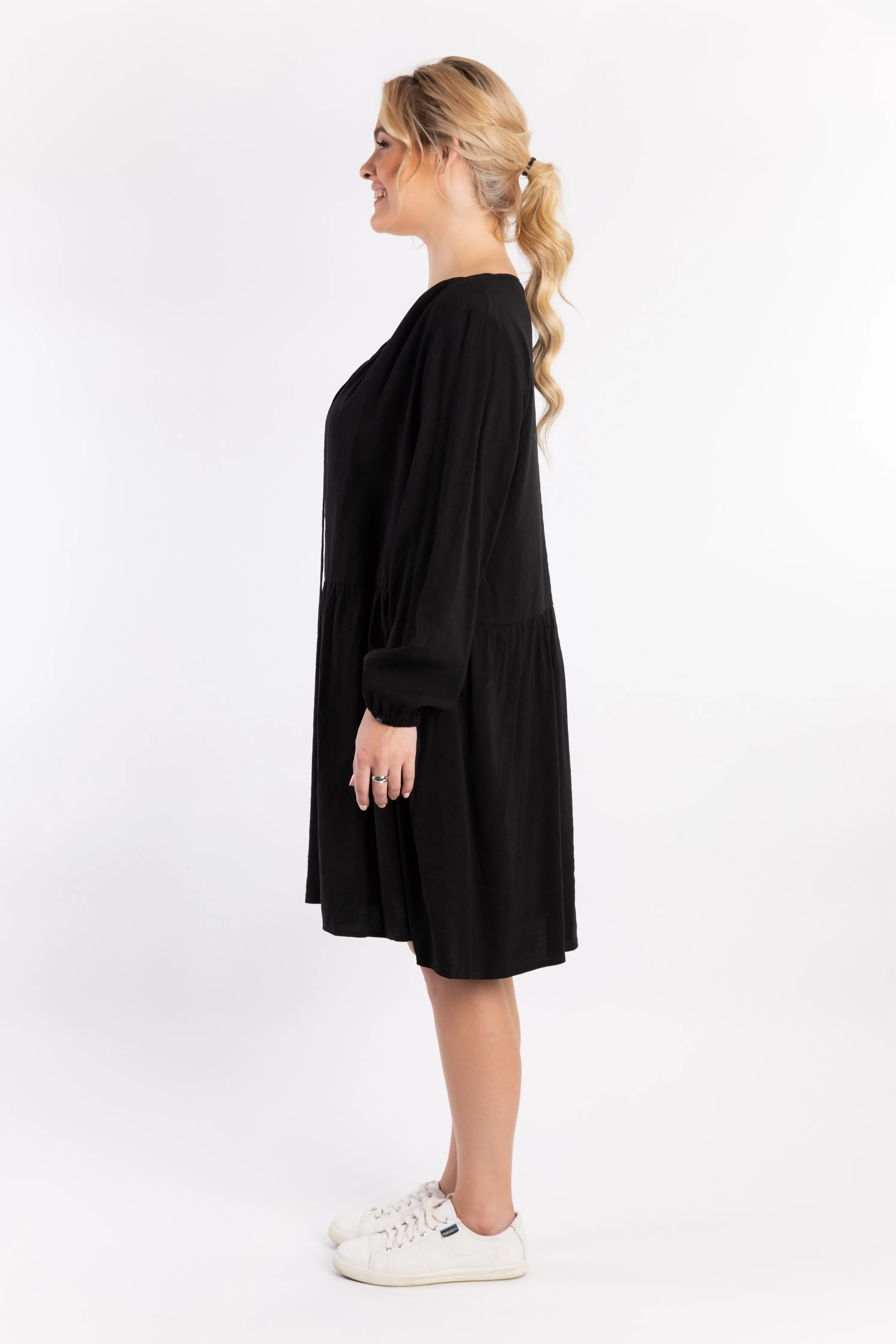 Long Sleeve Tie Front Midi Dress | Black | FINAL SALE