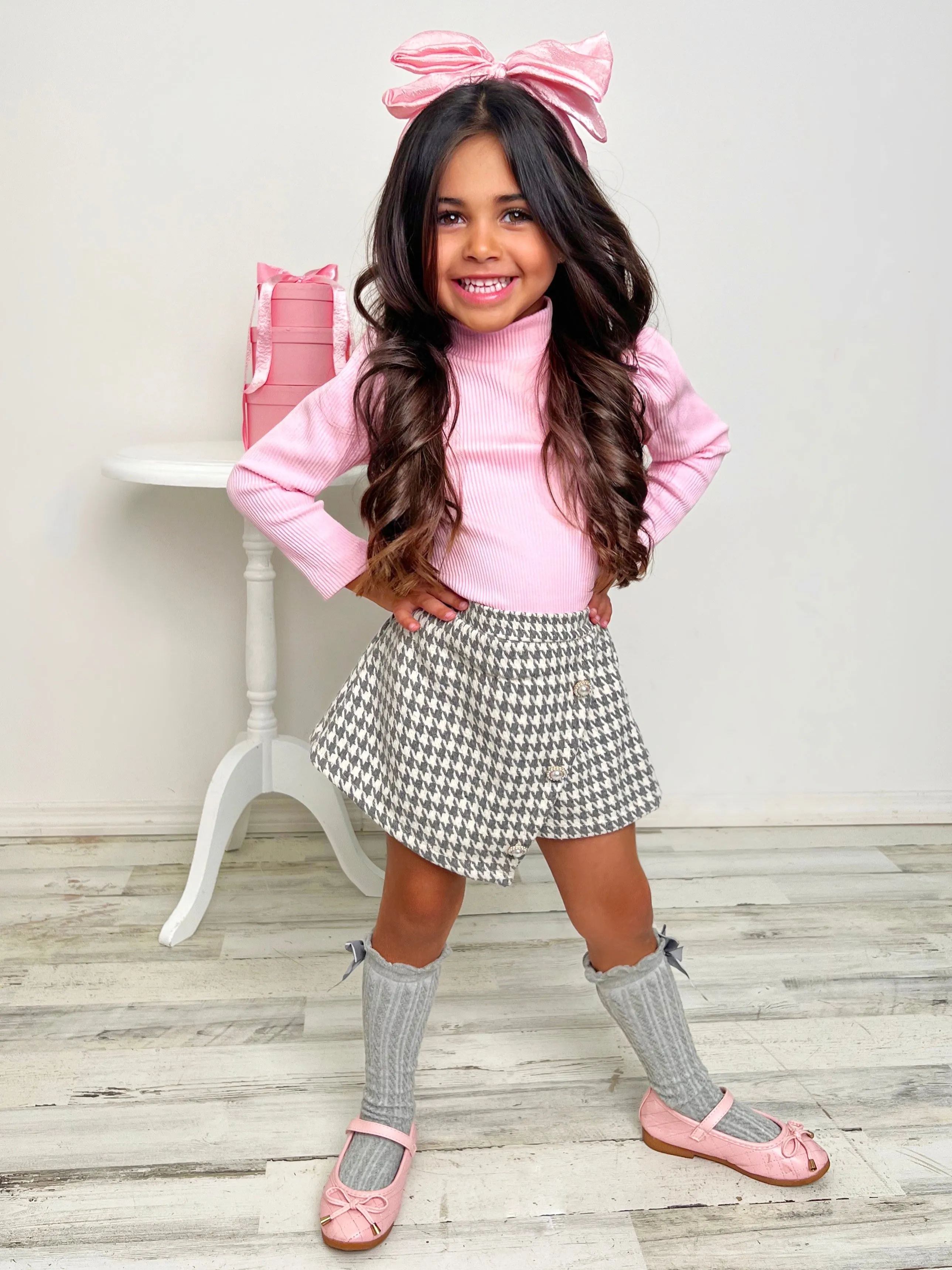 OOTD-Ready Pink Turtleneck Top and Houndstooth Skort Set