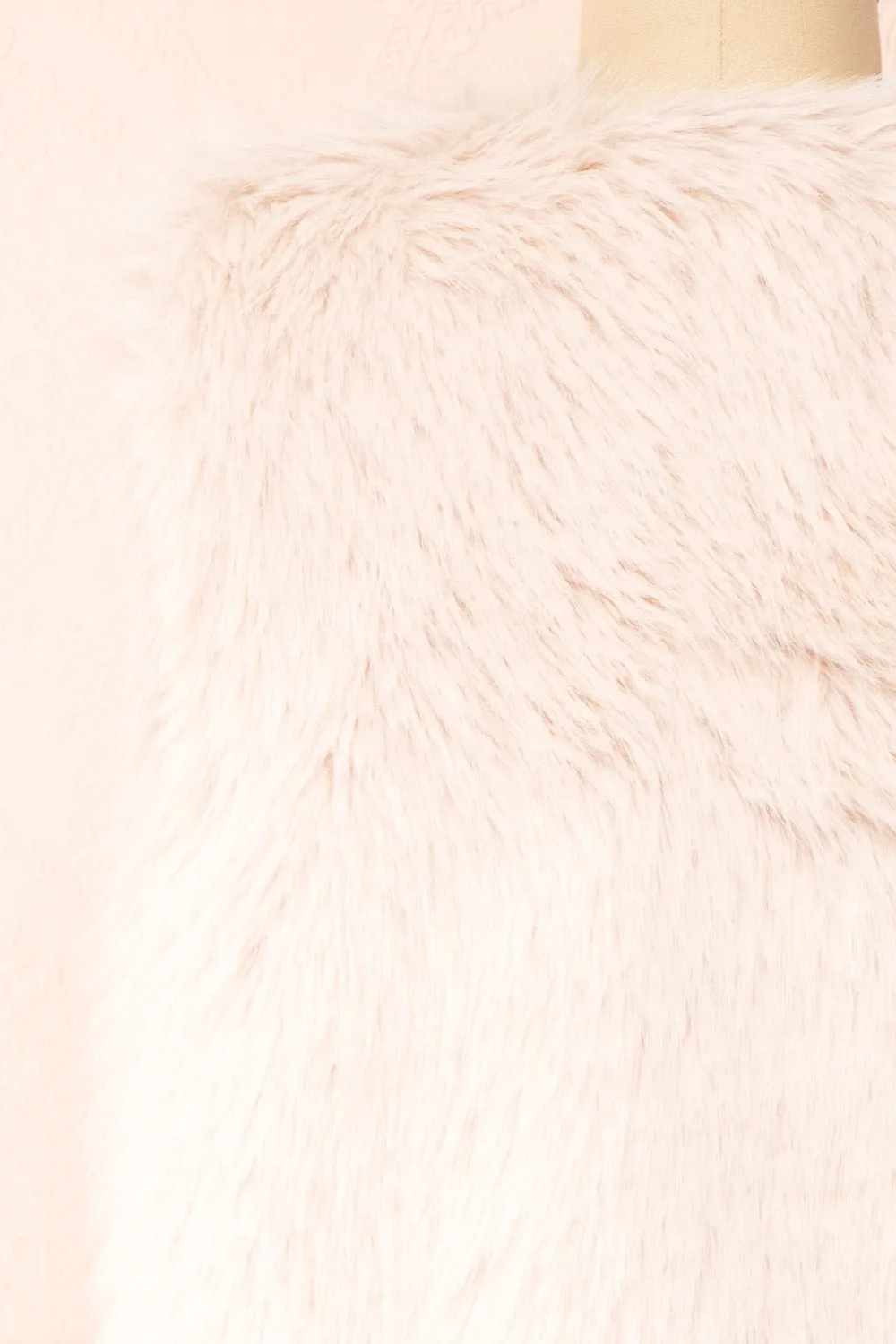 Perrine | Light Pink Faux Fur Vest