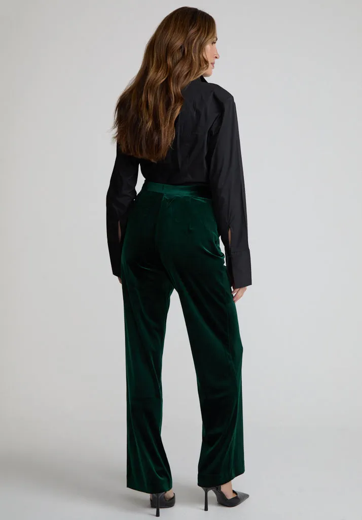 Sienna Straight Leg Velvet Trouser In Green