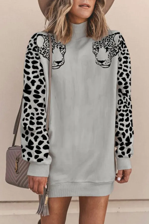 Turtleneck Leopard Print Sweatshirt