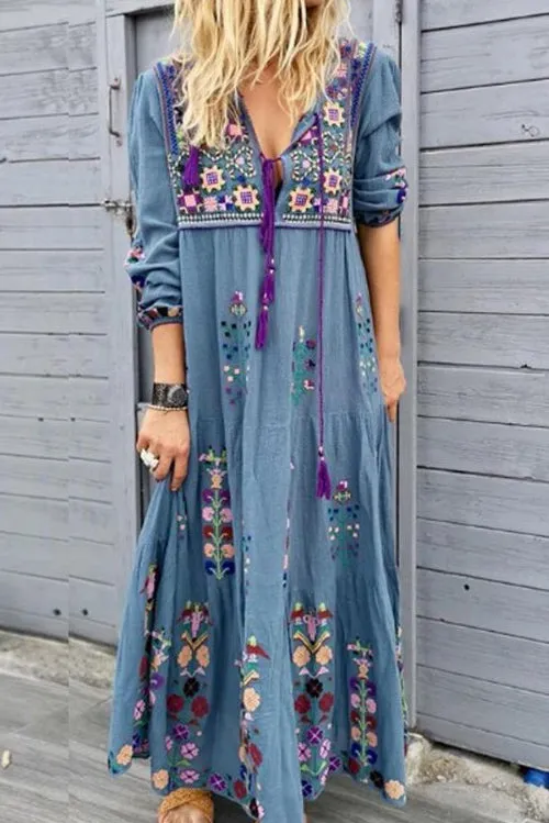 V-neck Tassel Embroidery Maxi Dress