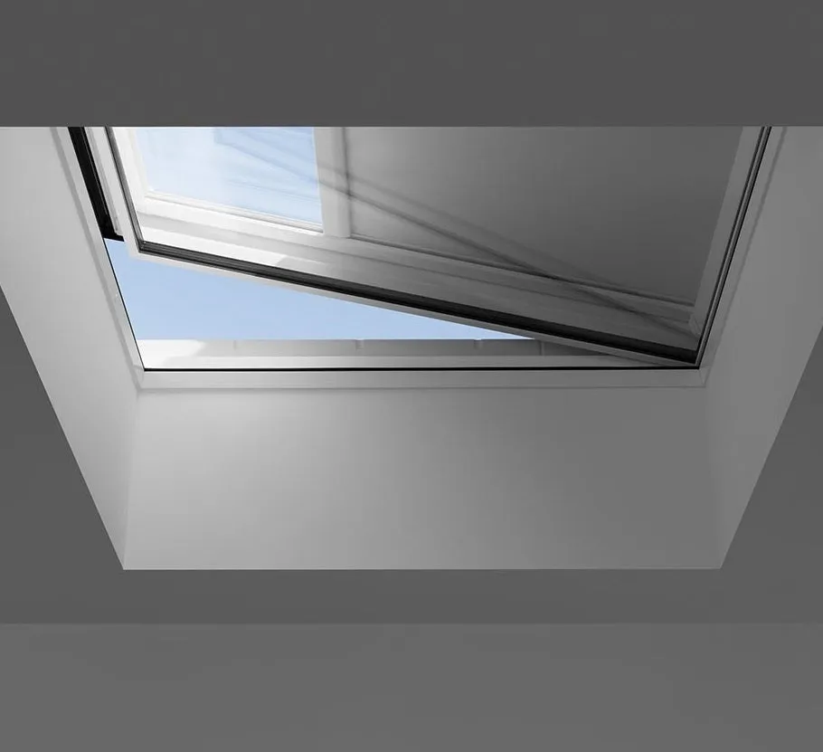 VELUX CVU 090090 1093 INTEGRA® Electric Curved Glass Rooflight Package 90 x 90 cm (Including CVU Triple Glazed Base & ISU Curved Glass Top Cover)