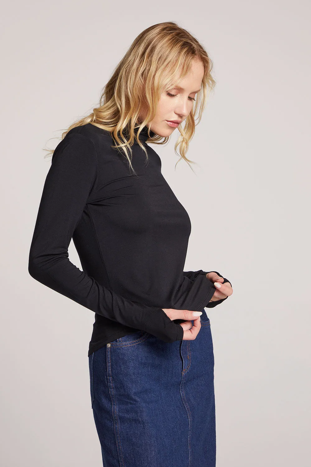 Vicente Licorice Long Sleeve