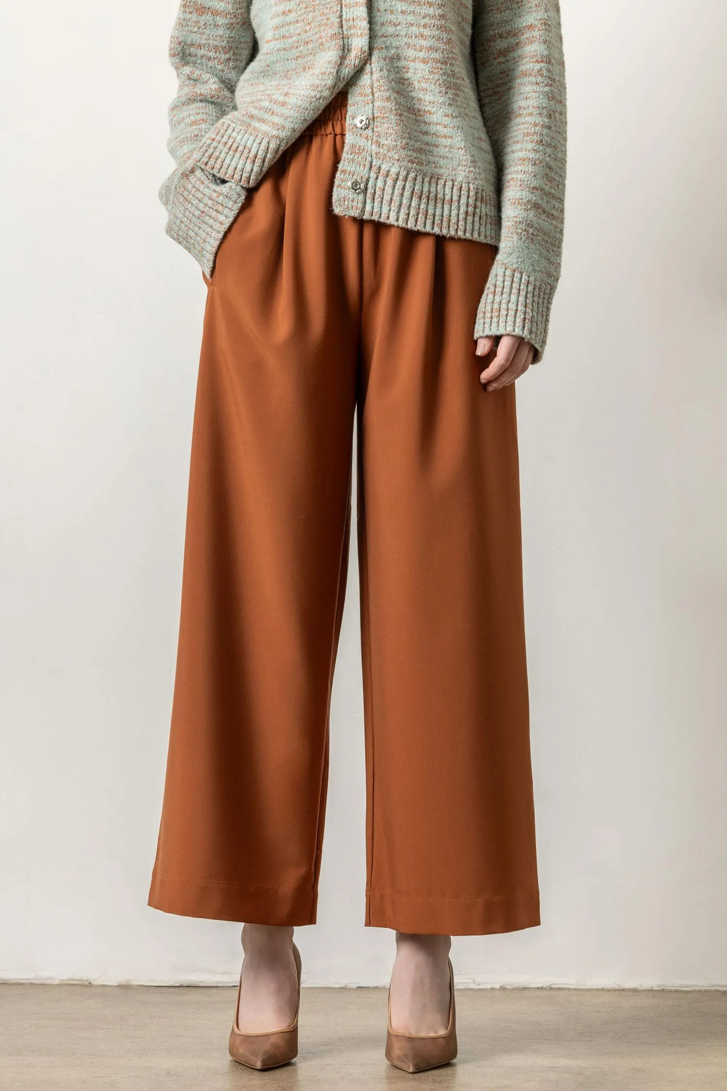 Wide Leg Pull On Pant