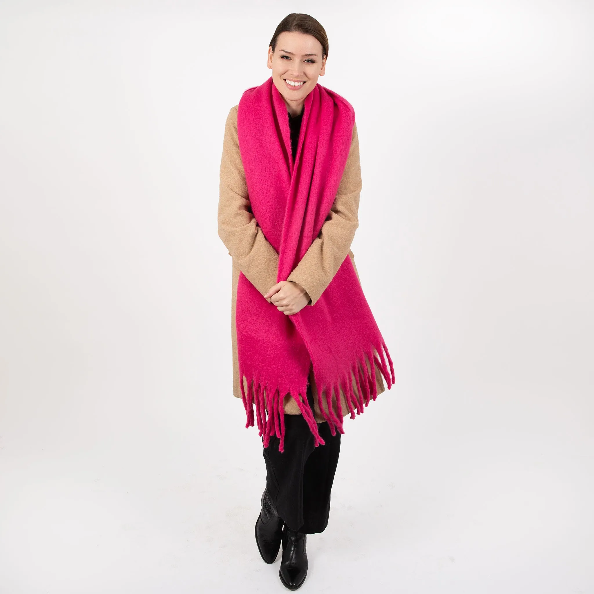 Women’s Blanket Scarf with Tassels